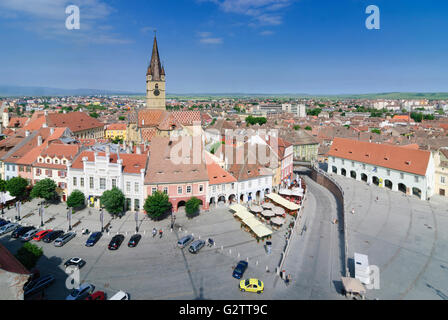 Piata Mica ( piccola piazza ) ed evangelica della Chiesa parrocchiale, Romania, Transilvania, Transilvania, Siebenbürgen (Transsilvanien) , Foto Stock