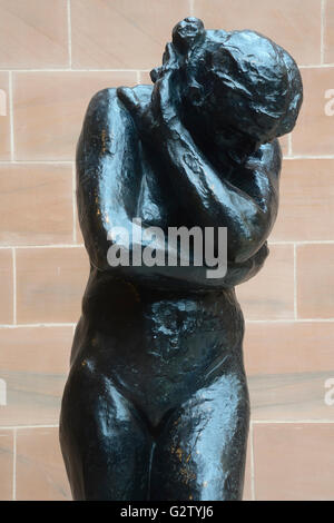 La Scozia, Glasgow, lato sud, Burrell Collection, Eve dopo la caduta 1887 Rodin. Foto Stock