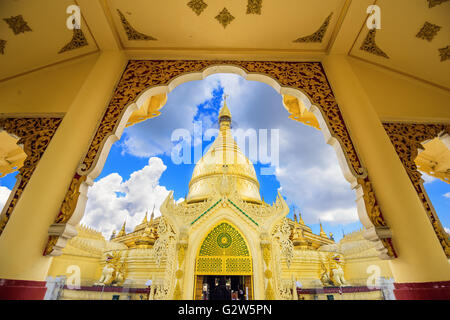 Yangon, Myanmar Al Maha Wizaya Pagoda. Foto Stock