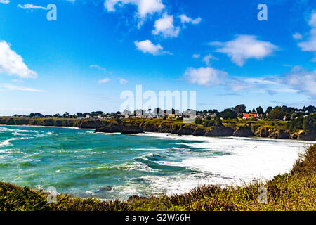 La città di Mendocino California nella contea di Sonoma lungo la bella strada statale 1 strada costiera. Foto Stock