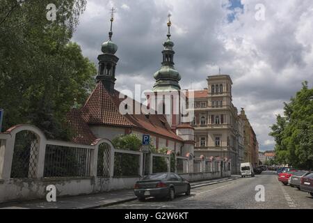 Chiesa cattolica romana della Santissima Trinità a Praga Foto Stock