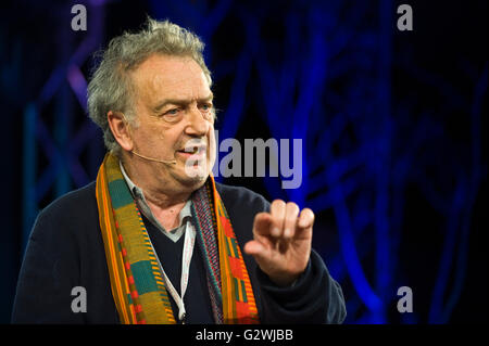 Hay Festival il 4 giugno 2016. Stephen Frears regista parlando sul palco a Hay Festival 2016 parlando il film ha fatto circa Muhammad Ali "Muhammad Ali del più grande lotta". Credito: Jeff Morgan/Alamy Live News Foto Stock