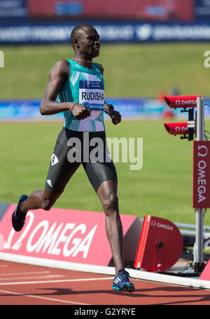 Alexander Stadium, Birmingham, Regno Unito. 05 Giugno, 2016. IAAF Diamond League Birmingham. David Radisha (KEN) conquistando la 600m gara durante la IAAF Diamond League a Birmingham, Regno Unito © Azione Sport Plus/Alamy Live News Foto Stock