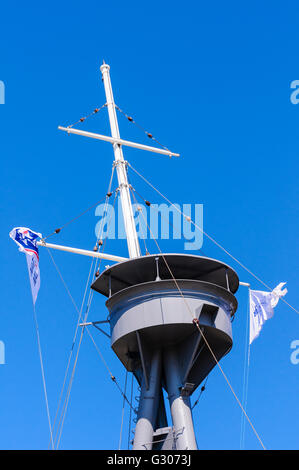 Crow's Nest (avanzamento armi osservazione post) del dispositivo HMS Caroline, l'ultimo superstite nave da battaglia dello Jutland, Belfast Foto Stock