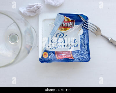 Formaggio Cantorel Bleu dAuvergne con stampo blu. Marca Cantorel è parte del Les Fromageries Occitanes. Foto Stock