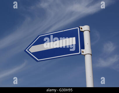 Cartello stradale e le parole nel concetto Foto Stock