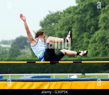 Masters atletica del Regno Unito. Uomini Salto in alto. Foto Stock