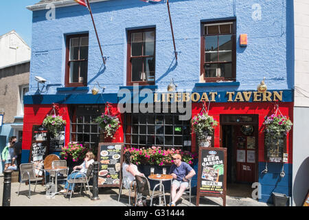 In località costiera comune di Tenby,Pembrokeshire,West Wales,Galles,U.K.UK,l'Europa. Foto Stock