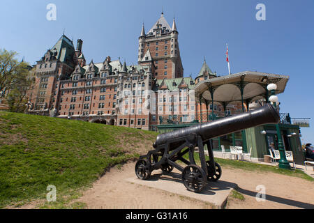 QUEBEC CITY - 23 Maggio 2016: Château Frontenac è un grand hotel in Quebec City, Quebec, Canada. Essa è stata designata una nazionale Foto Stock