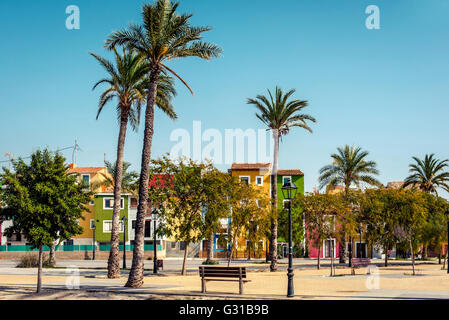 Case variopinte di Villajoyosa / La Vila Joiosa città Foto Stock