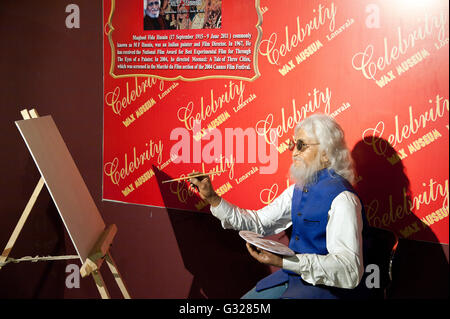 L'immagine di M F Hussain statua di cera in Lonavala Wax Museum, India Foto Stock