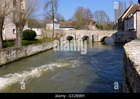 Eure fiume di Chartres in Francia Foto Stock