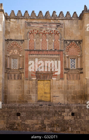 Moresco elementi architettonici sulla Mezquita, moschea-cattedrale di Cordoba, ora una cattedrale, precedentemente una moschea cordoba Foto Stock