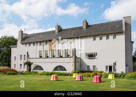Casa per un amante dell'arte da Charles Rennie Mackintosh nel Bellahouston Park Glasgow , Regno Unito Foto Stock