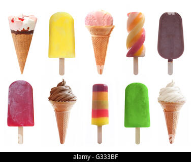 Vari gusti di gelato, ghiaccioli e popsicles come una raccolta su uno sfondo bianco Foto Stock