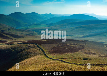 , Glencorse Turnhouse Hill, Carnethy Hill e Scotti Legge da Allermuir Hill, Pentland Hills, Pentland Hills Regional Park Foto Stock