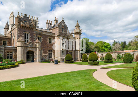 Abbotsford House, ex casa del romanziere e poeta Sir Walter Scott, Melrose, Scottish Borders, Scotland, Regno Unito Foto Stock