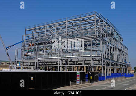 Weston-super-Mare, Regno Unito. Il 7 giugno, 2016. Un nuovo cinema è in costruzione la prima fase di riqualificazione del Dolphin Square area del centro città. È stato recentemente annunciato che si è rivelato impossibile trovare locatari per il centro commerciale che era stato previsto di occupare la maggior parte del sito, e che la sede sarà costruito lì. Credito: Keith Ramsey/Alamy Live News Foto Stock