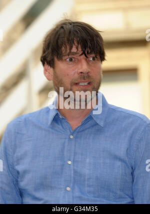 Londra, Regno Unito. Il 7 giugno, 2016. Alex James frequentando la Royal Academy of Arts Exhiibition estate 2016 a Burlington House Piccadilly Londra. Credito: Peter Phillips/Alamy Live News Foto Stock