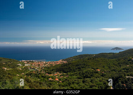 Vista di Marciana Marina, Isola d'Elba, Livorno, Toscana, Italia Foto Stock