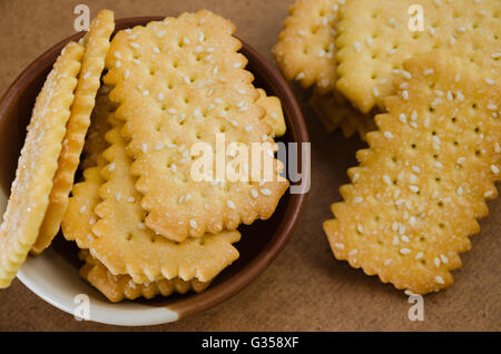 Biscotti al burro con Sesamo bianco. Foto Stock