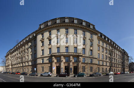 Senatsverwaltung fuer Wirtschaft Technologie und Forschung, Martin-Luther-Strasse, Schoeneberg, Berlino, Deutschland / Schöneberg Foto Stock