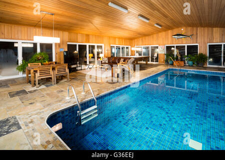Casa con piscina coperta, America del nord, Canada Ontario Foto Stock