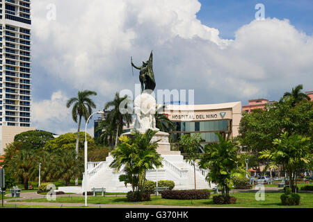 Vasco Nuñez de Balboa statua, Panama City, Panama America Centrale Foto Stock