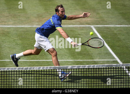 Stuttgart, Germania. 09 Giugno, 2016. Radek STEPANEK: risultati nei della Repubblica ceca gioca contro Cilic di Croazia durante l'ATP torneo di tennis presso il Weissenhof a Stoccarda, Germania, 09 giugno 2016. Foto: MARIJAN MURAT/dpa/Alamy Live News Foto Stock