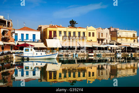 Rethymnon vecchio porto veneziano di Creta. Foto Stock