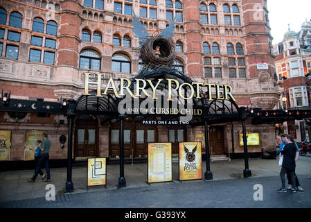 Harry Potter e il maledetto bambino Palace Theatre Foto Stock