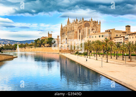 Santa Iglesia Catedral de Mallorca a Palma de Mallorca città sull isola di Mallorca, Spagna Foto Stock