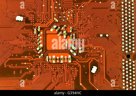 Chiusura del calcolatore rosso scheda di circuito Foto Stock