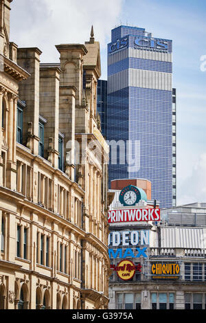 Torre CIS Printworks e il Corn Exchange a Exchange Square segni immobili serrati Foto Stock