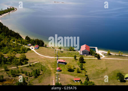 Vista aerea del Rock Island State Park e il suo maestoso boathouse, fuori della punta del Door County, Wisconsin. Foto Stock