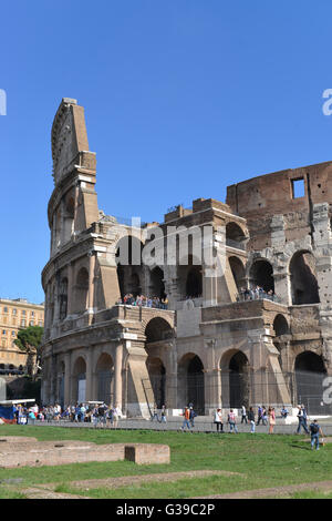 Kolosseum, Piazza del Colosseo, Rom, Italien Foto Stock