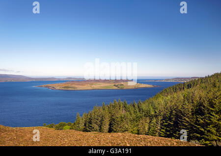 Isola di pecora in Loch pecora, dal vicino Tournaig. Ross and Cromarty, Scozia. Foto Stock