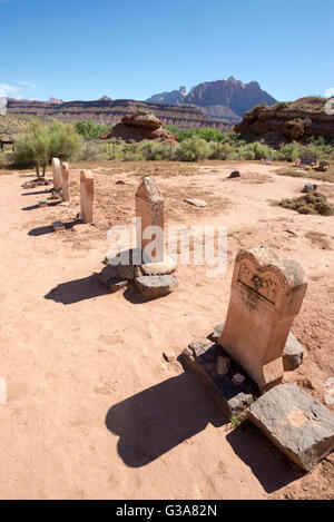 Lapidi nella storica Grafton cimitero, Grafton, Utah. Foto Stock