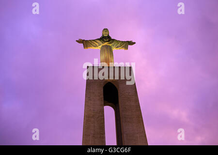 Statua di Cristo Re a Lisbona, Portogallo Foto Stock