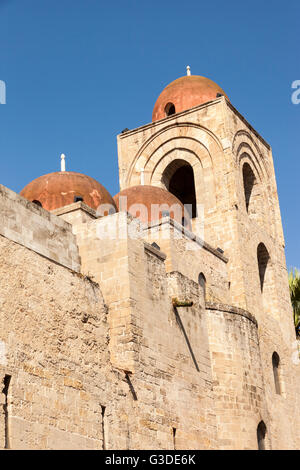 San Giovanni degli Eremiti Chiesa, Palermo, Sicilia, Italia Foto Stock