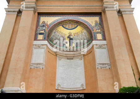 Italien, Rom, Lateranense, Leonisches Triclinio an der Südseite des Gebäudes der Kirche SS. Salvatore della Scala Santa Foto Stock