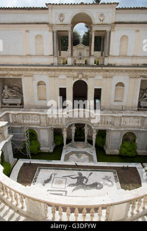 Italien, Rom, Museo Nazionale Etrusco di Villa Giulia, Nymphäum im Zweiten Innenhof. Der Fontana dell'acqua Vergine, geplant und Foto Stock