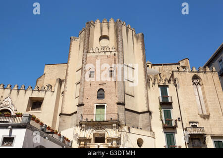 San Domenico Maggiore Chiesa, Piazza San Domenico Maggiore a Napoli, campania, Italy Foto Stock