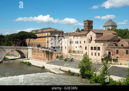 Italien, Rom, Ponte Cestio, (Ponte San Bartolomeo, Pons Cestia) Foto Stock