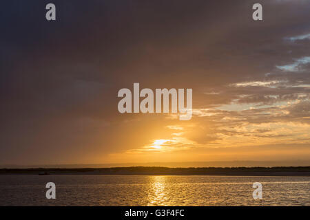 Alba sull'oceano Bay, Krig Vig,il tuo parco nazionale, Agger, Nord dello Jutland, Danimarca Foto Stock