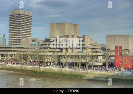 Teatro Nazionale di Londra. Brutalist. Architettura modernista Foto Stock