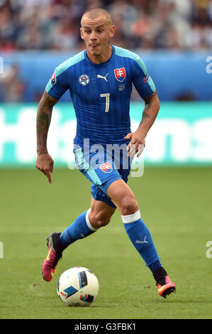 Vladimir Weiss in Slovacchia durante la partita UEFA Euro 2016, Gruppo B allo Stade de Bordeaux, Bordeaux. PREMERE ASSOCIAZIONE foto. Data immagine: Sabato 11 giugno 2016. Vedi PA storia CALCIO Galles. Il credito fotografico dovrebbe essere: Joe Giddens/PA Wire. Foto Stock