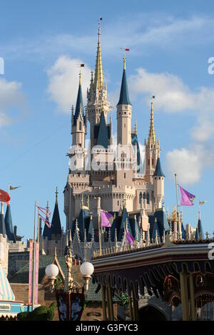 Cenerentola del castello del Regno Magico di Disney World della Florida, Stati Uniti d'America Foto Stock