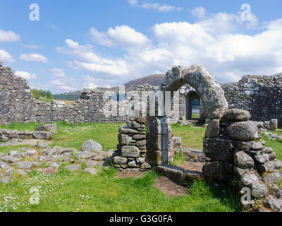 Loch Doon Castle e Loch Doon, East Ayrshire, in Scozia, Regno Unito Foto Stock