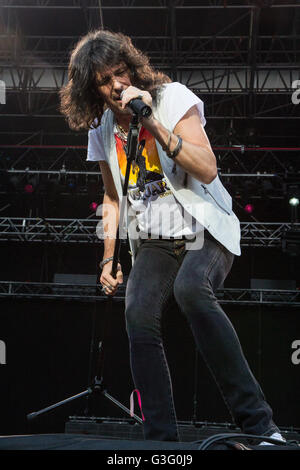 Rho Italia. 21 giugno 2011. L'angloamericano hard rock band straniero suona dal vivo sul palco a Arena Fiera di Milano Foto Stock